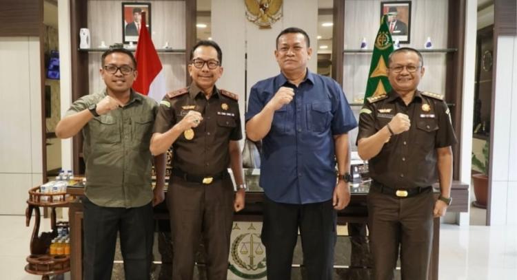 Perkuat Komunikasi Intelijen, Kajati Riau Terima Kunker Kabinda Yang Baru
