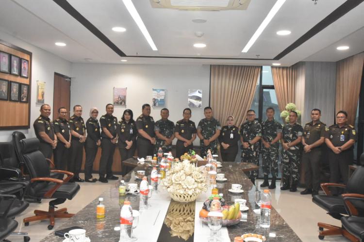 Kajati Riau dan Seluruh PJU Sambut Kunker Pangdam I/BB