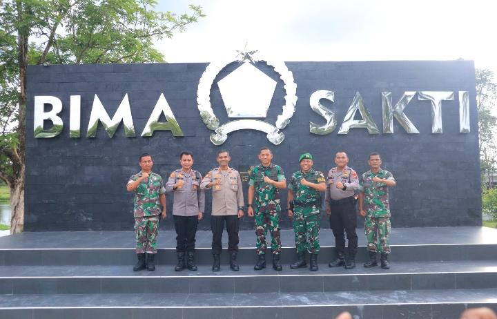 Perkuat Sinergitas, Kapolres Kampar Sambangi Batalyon 132/Bima Sakti