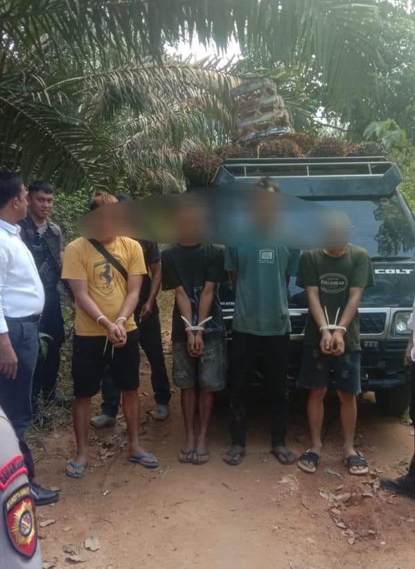 Warga Toar Minta Polda Riau Tangkap Iteng Dugaan Penadah Buah Sawit Curian