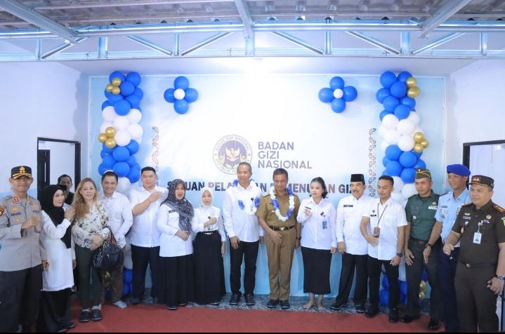 Kapolres Kampar Tinjau Dapur MBG dan Tandatangan MOU BUMDES Sibiruang