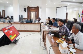 Divkumwas KPU Riau Gelar Kajian Hukum Seri VII Tahun 2025